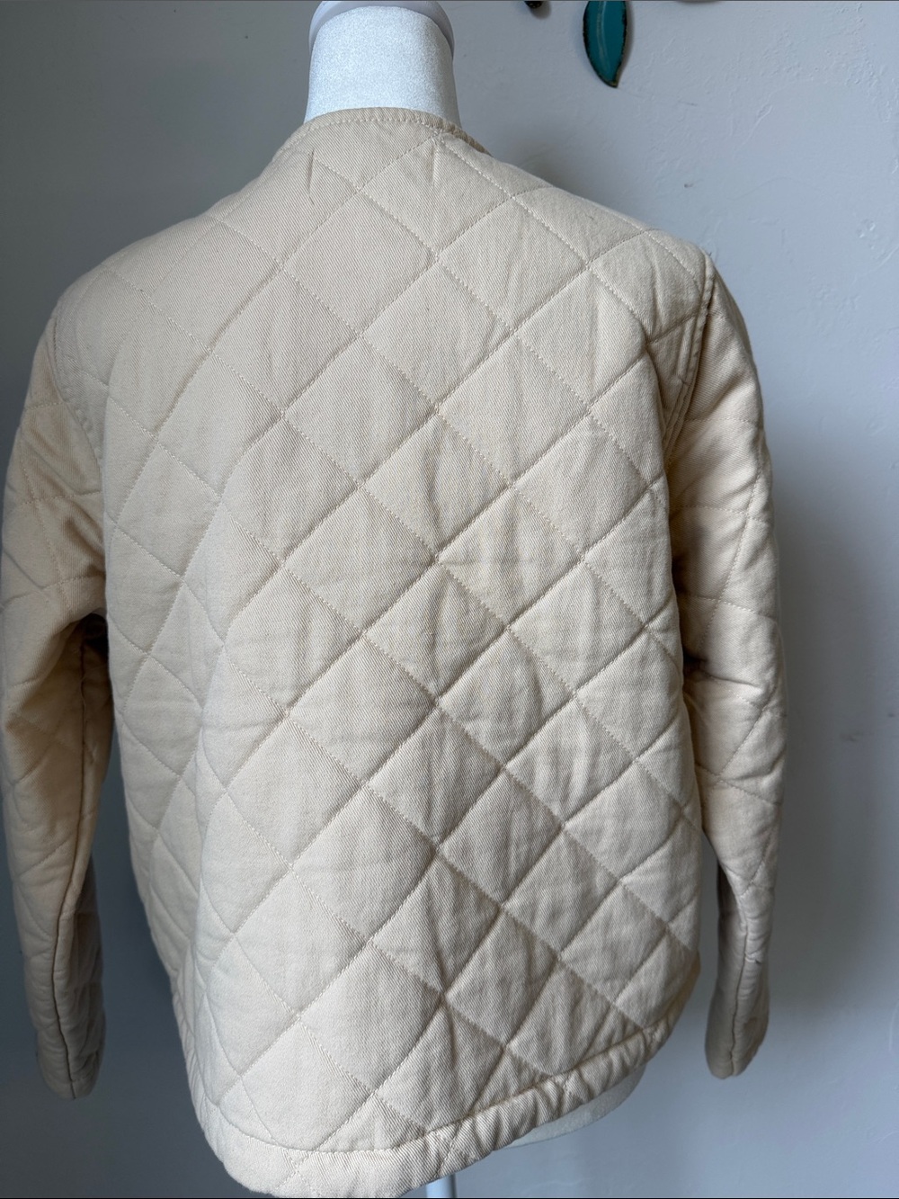 NWOT Time and Tru Cream Quilted Cotton Jacket with Button Front - Picture 2 of 6